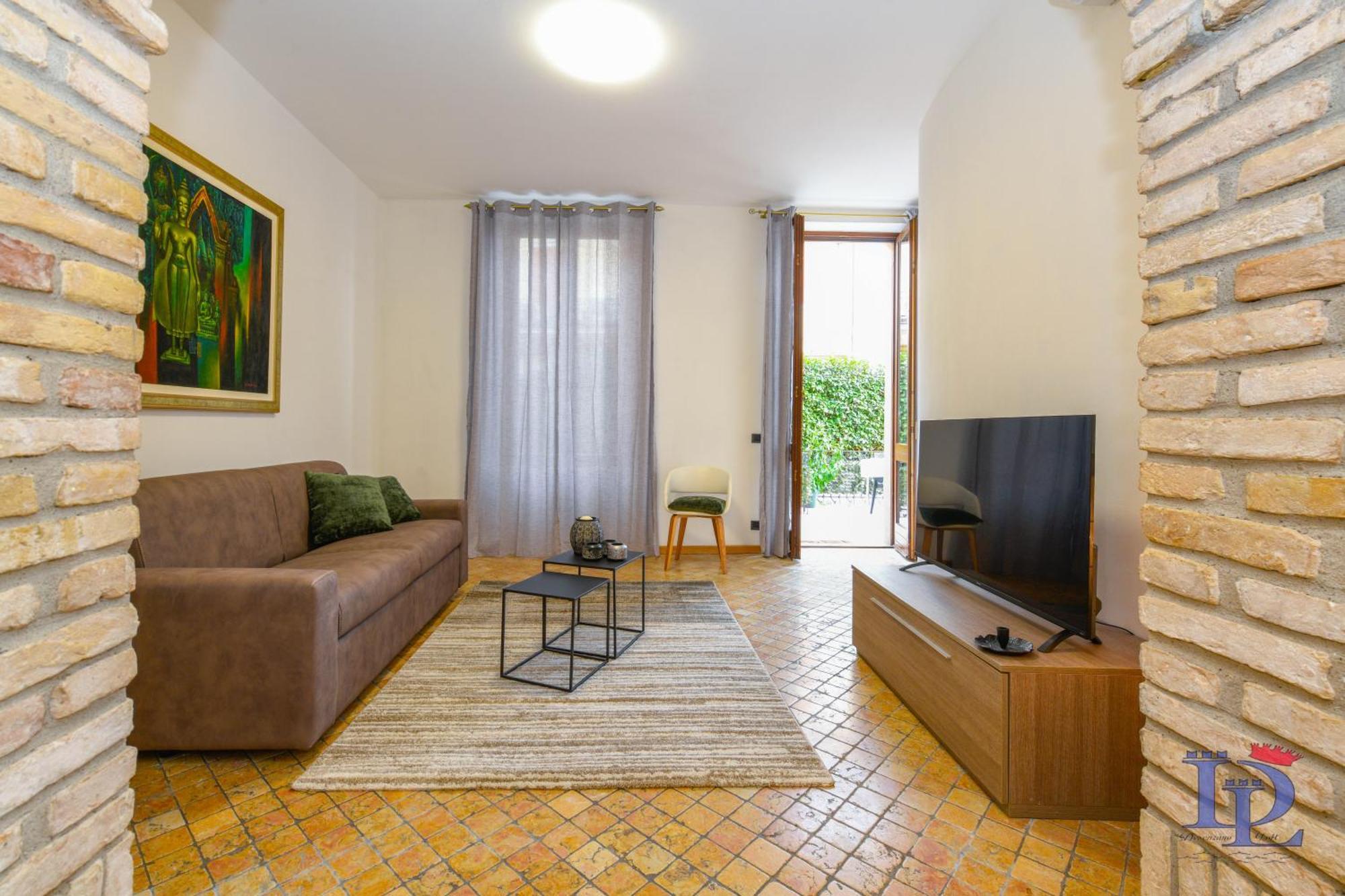 Desenzanoloft Official Partner Marriott Homes & Villas - Let It Be A Dream - Renovation 2025 Lake View Desenzano del Garda Exterior foto